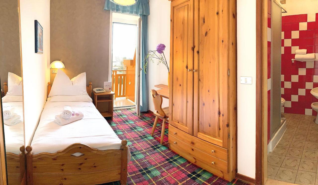 Hotel Latemar Castello-Molina di Fiemme Esterno foto