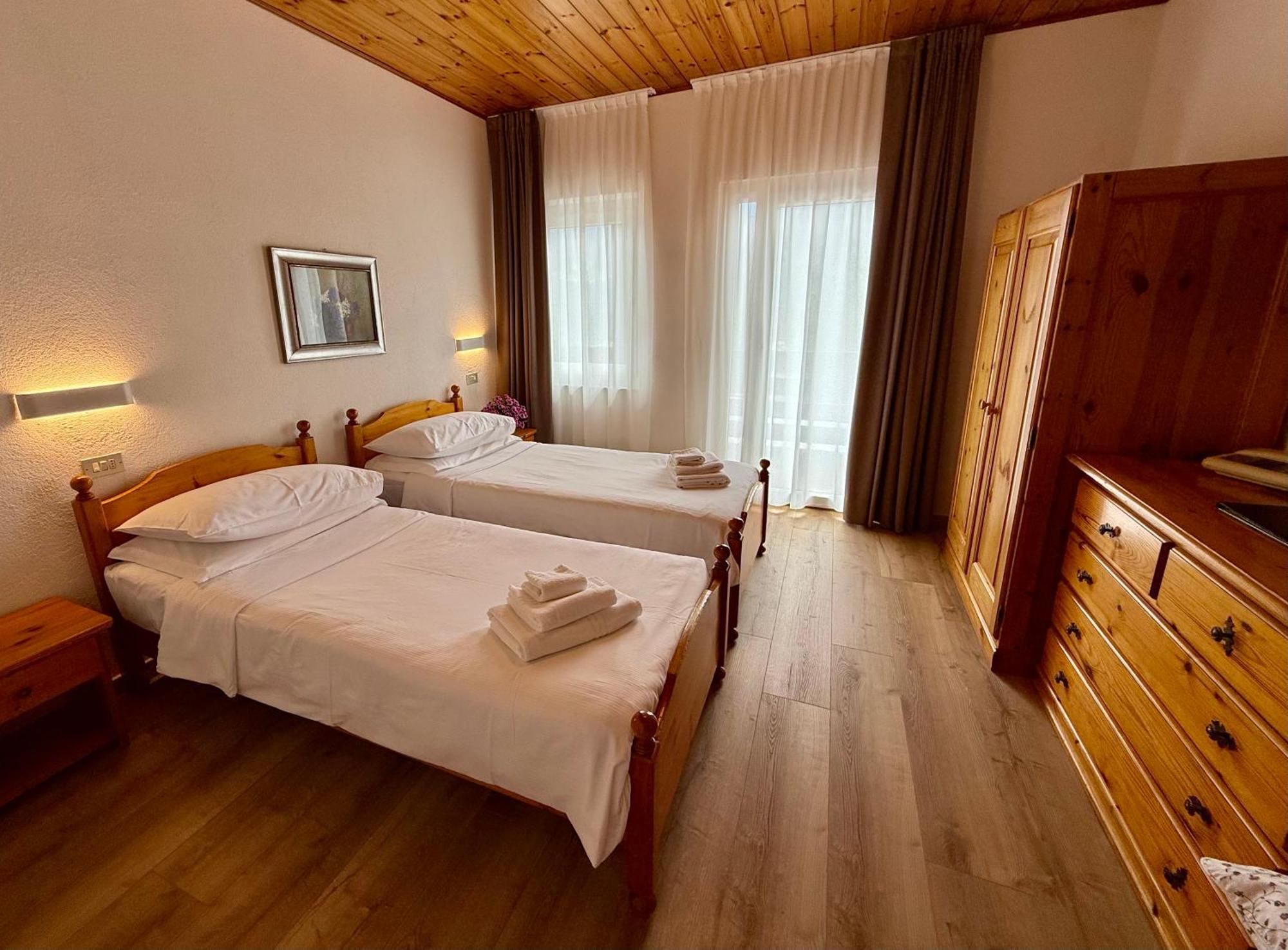 Hotel Latemar Castello-Molina di Fiemme Esterno foto